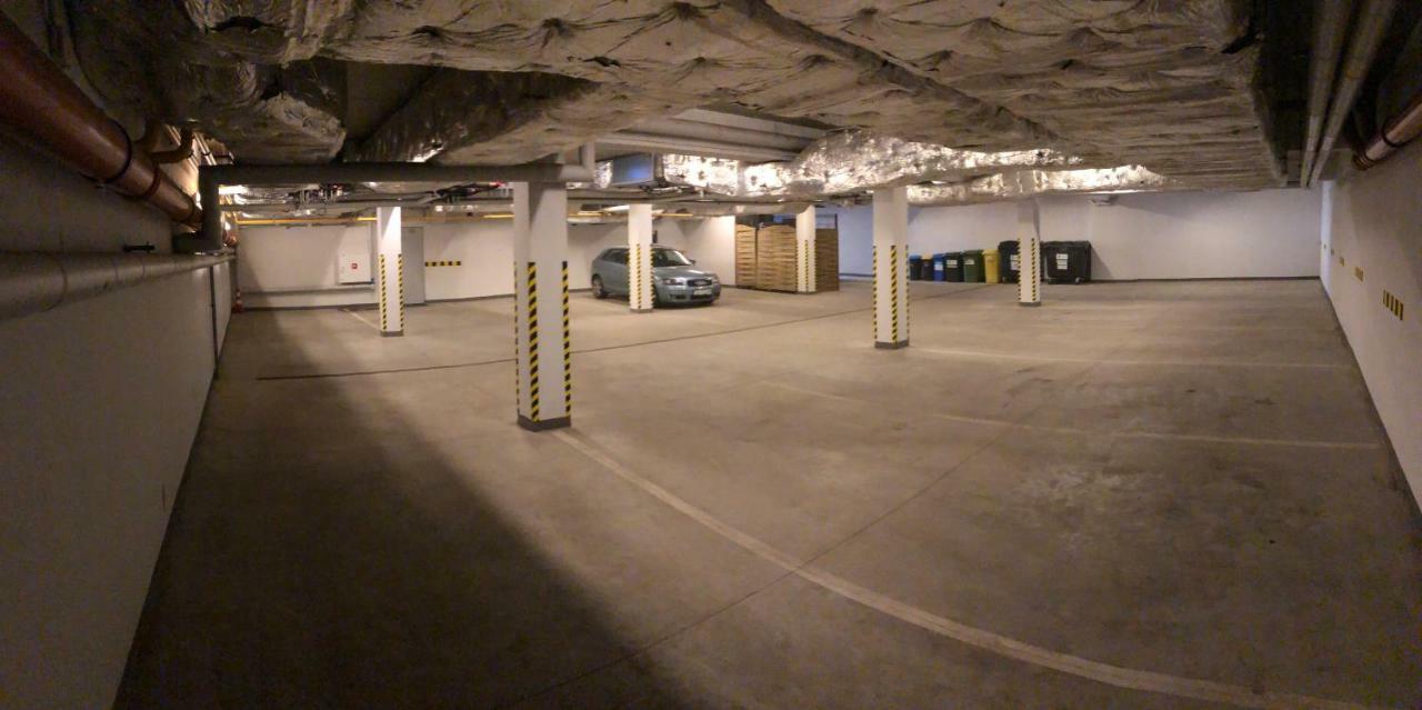 Hotel Willa Hueta Келце Екстериор снимка